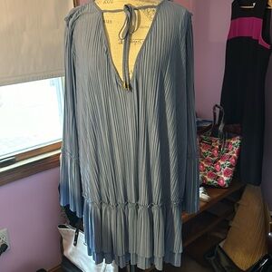 FREE PEOPLE RUFFLED DRESS EUC